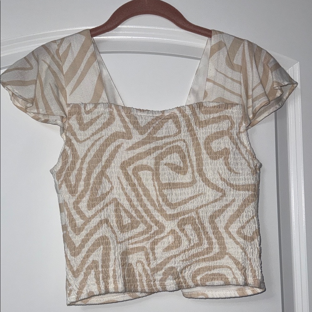 Cropped Shirt - Picture 3 of 4